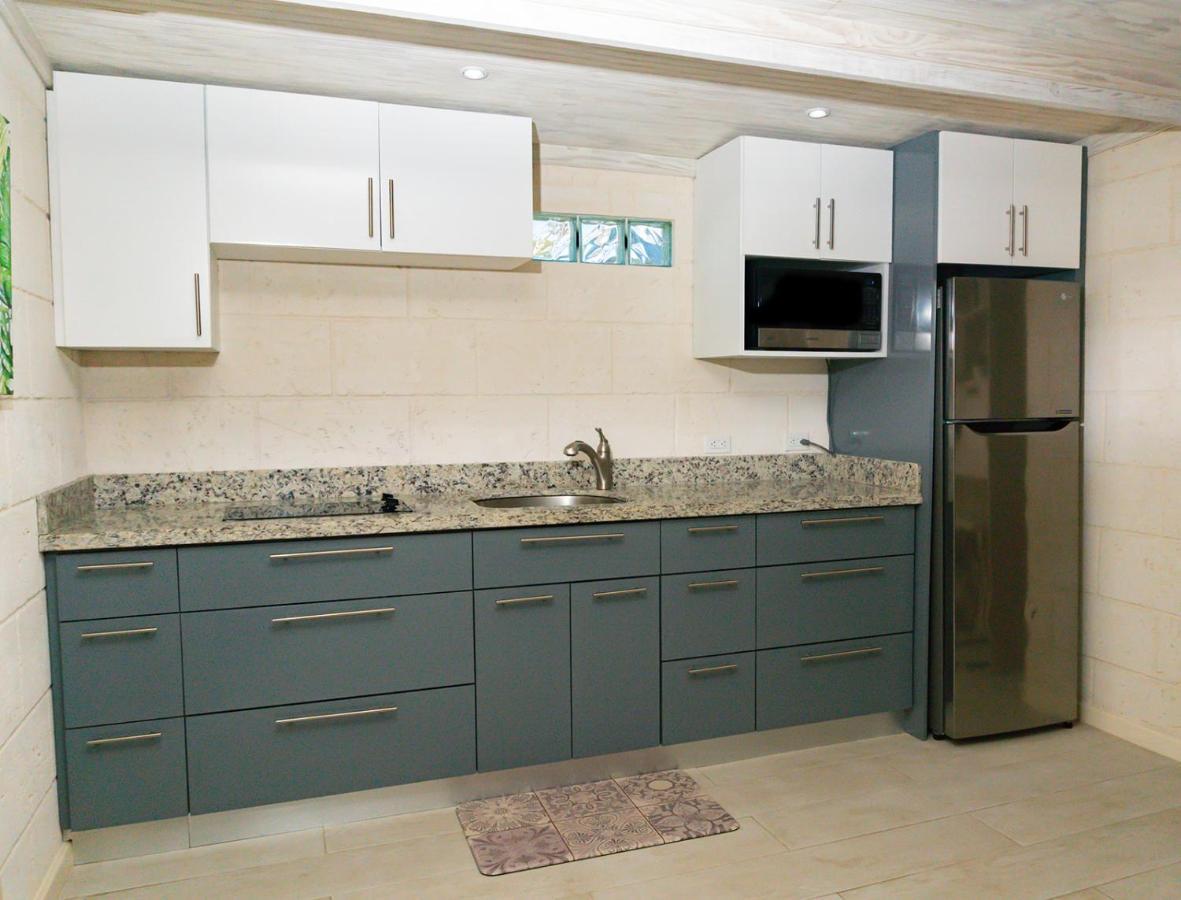 Banyan Beach House Villa Bridgetown Buitenkant foto